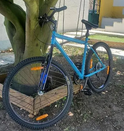 Prázdninový dům Casa Da Laranjeira, Perto De Obidos, Budha Eden, Dinossauros Parque Vale Covo (Leiria)