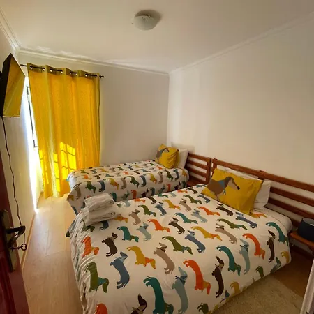 Casa Da Laranjeira, Perto De Obidos, Budha Eden, Dinossauros Parque Vale Covo (Leiria)