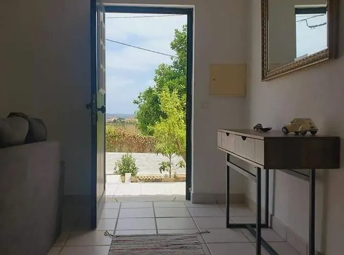 Casa Da Laranjeira, Perto De Obidos, Budha Eden, Dinossauros Parque Casa de Férias Vale Covo (Leiria)