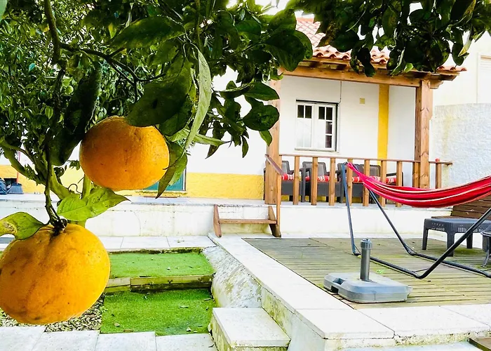 Casa de Férias Casa Da Laranjeira, Perto De Obidos, Budha Eden, Dinossauros Parque